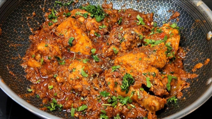 ಮ್ಯಾಂಗೋ ಚಿಲ್ಲಿ ಚಿಕನ್