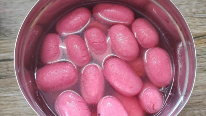 ಬೀಟ್ರೂಟ್ ರಸಗುಲ್ಲಾ